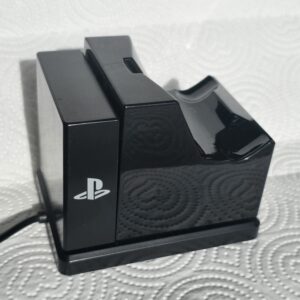 USADO - like New / DOCK/CARGADOR PARA 2 CONTROLES PLAYSTATION (TIPO DUALSHOCK 4 / PS4)